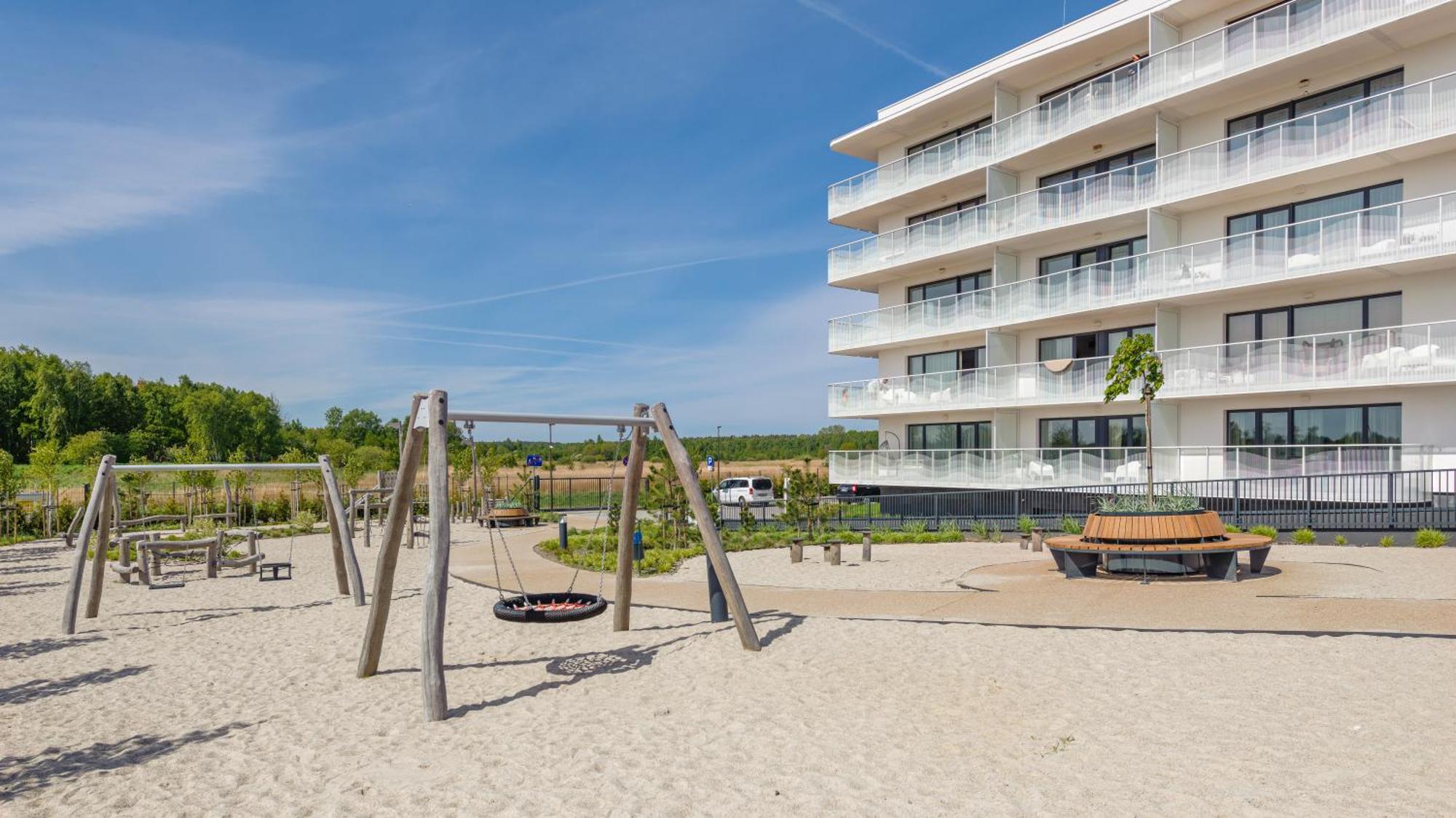 Apartamenty Tukan- Polanki Aqua - Holiday City Kolobrzeg Exterior photo